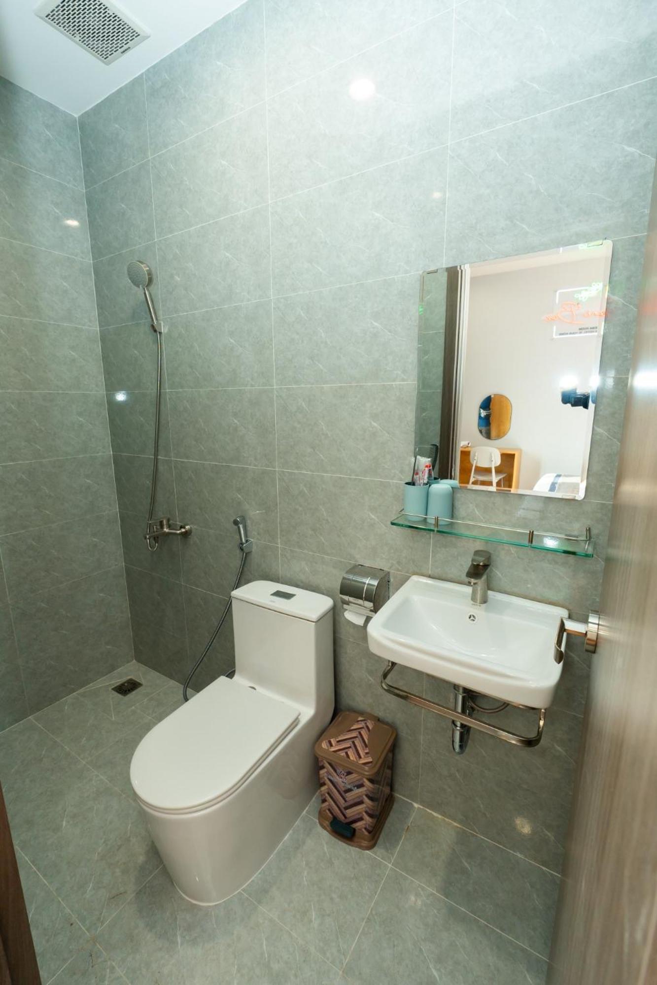 Siri 2 Hotel Mỹ Tho Zewnętrze zdjęcie